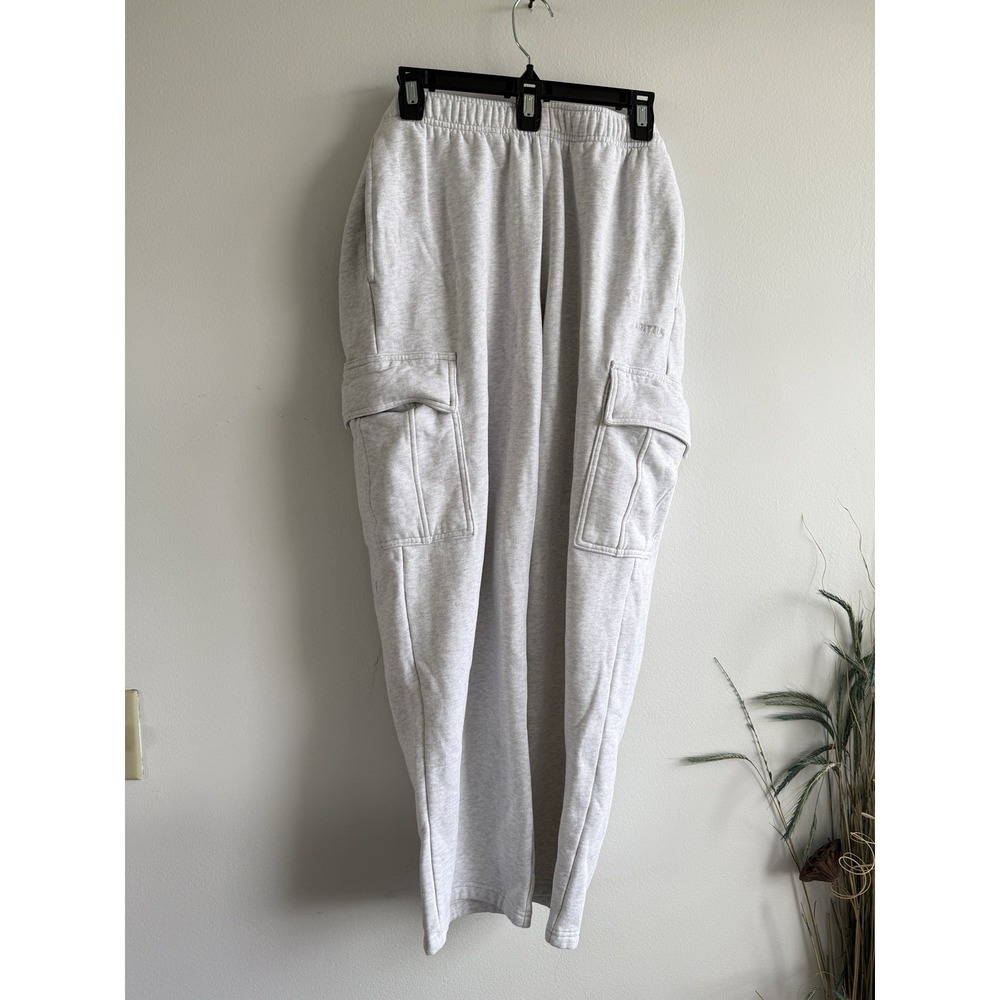 Aritzia SweatFleece Megafit Cargo Joggers Pants